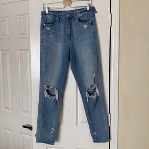 American Eagle mom jeans